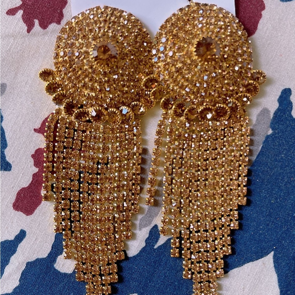 Beautiful earrings Pakistani Indian style Jumka Earrings brand new